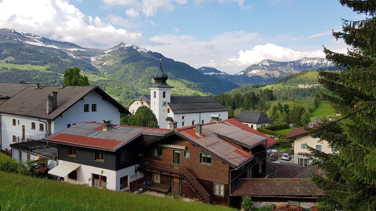 Tauglerei Appartement Malve In Den Zauberbergen Санкт-Коломан Экстерьер фото